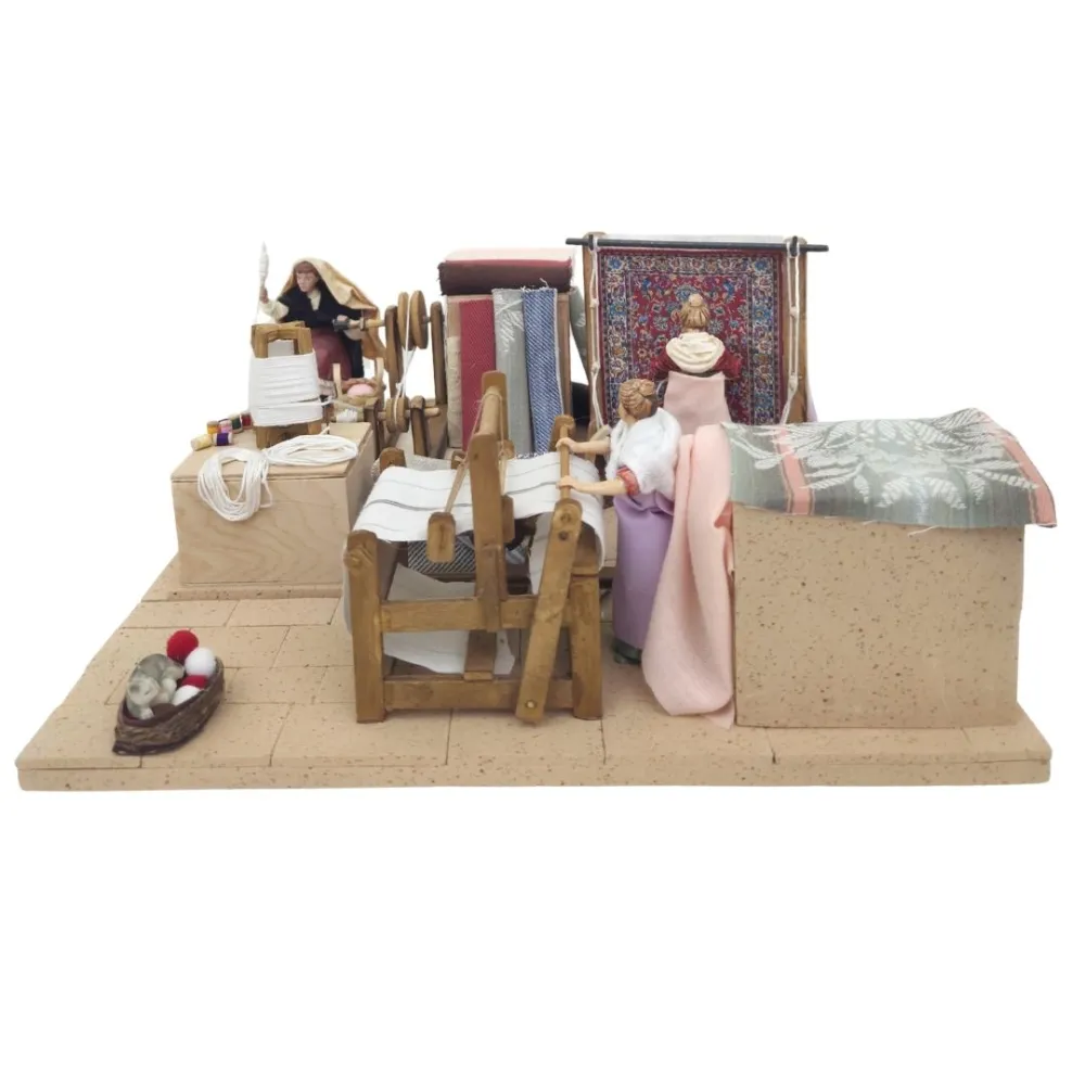Animated Textile Workshop with Landi and Oliver Figures, 10 cm