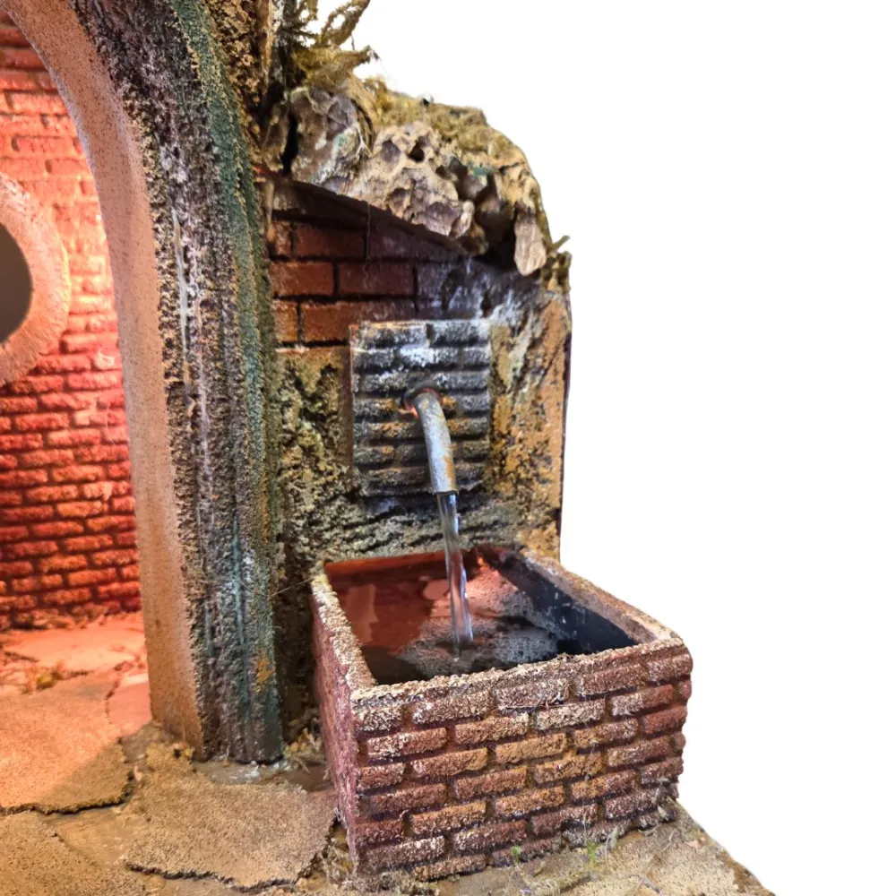 Rudere in stile napoletano con fontana e illuminazione per statue da 15-20 cm
