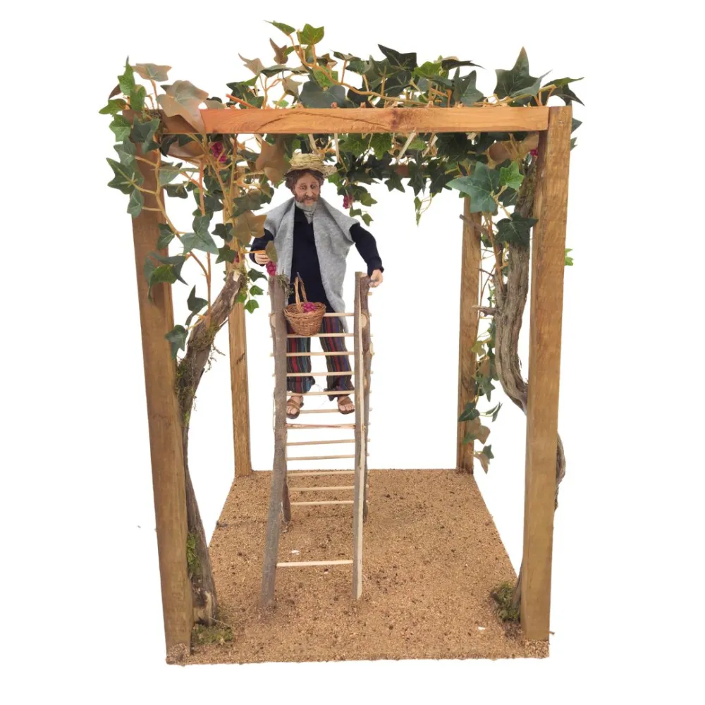 Animated Traditional Man Harvesting Grapes, 30 cm