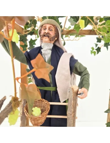 Animated Traditional Man Harvesting Grapes, 30 cm