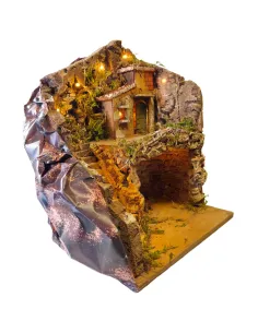 Borgo in legno e sughero con grotta e illuminazione per statue da 8-10 cm 2