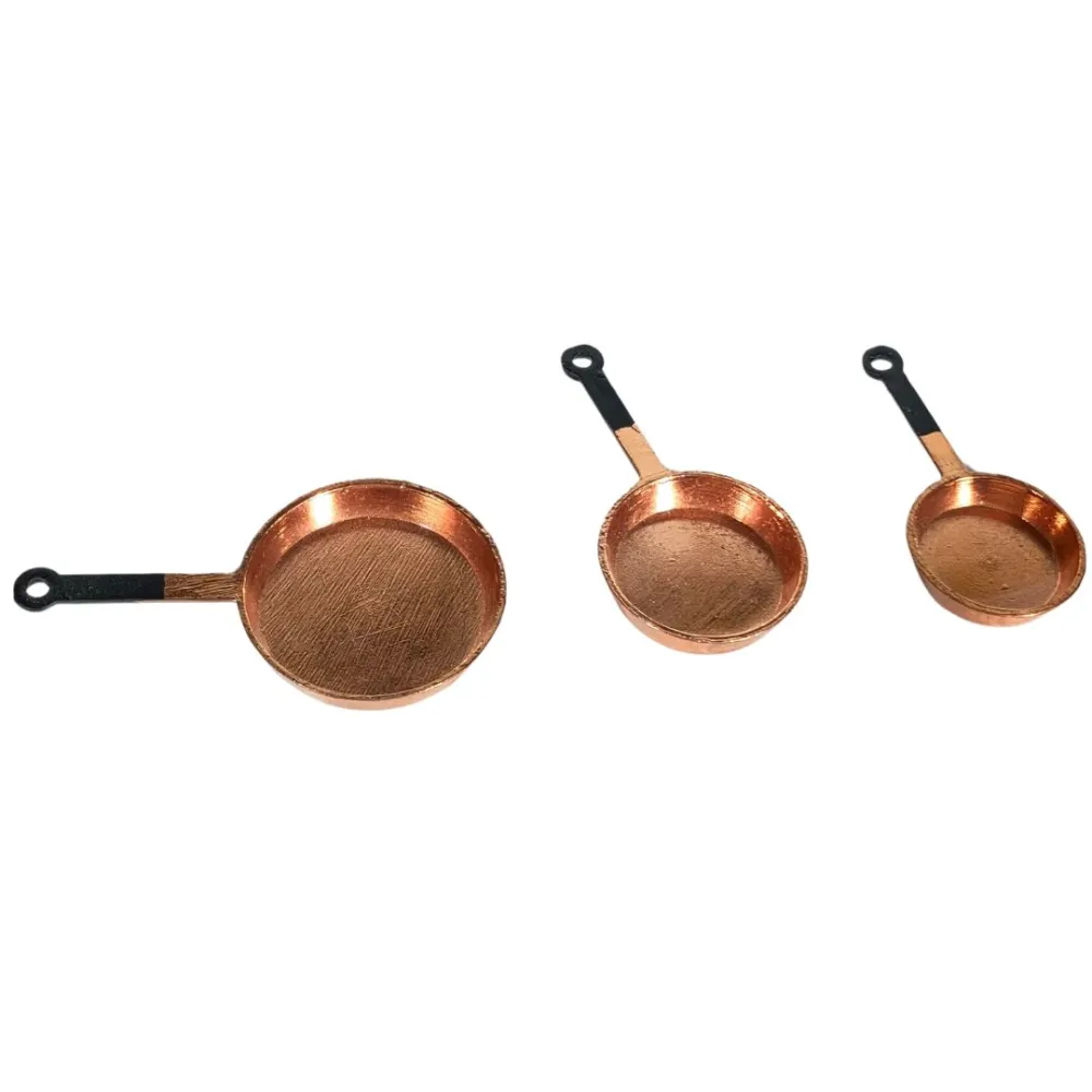 Set of 3 Copper Pans with Handles for 30 cm Nativity Figures