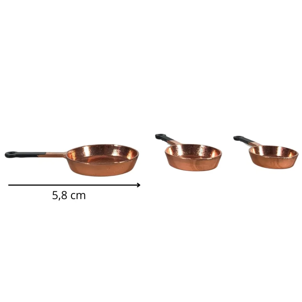 Set of 3 Copper Pans with Handles for 30 cm Nativity Figures