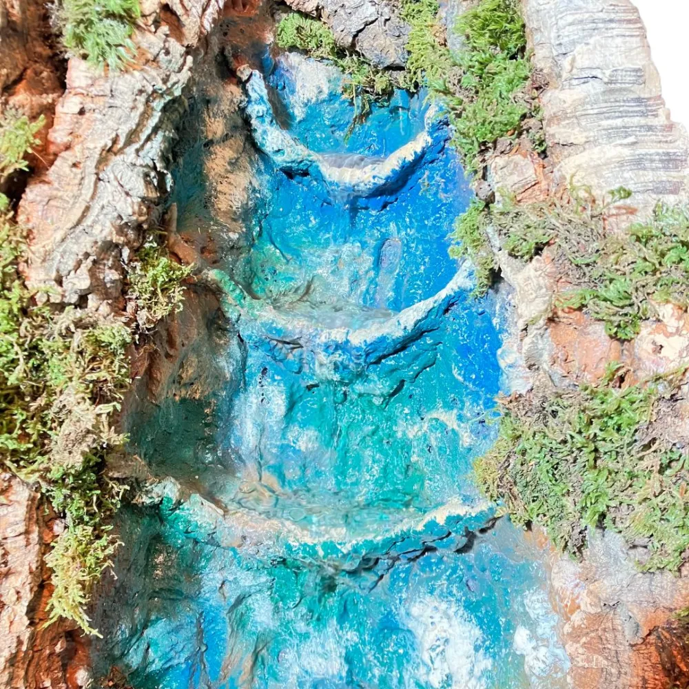 Cork waterfall with pond for 30–40 cm Nativity figures