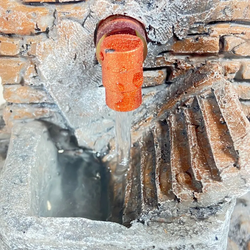 Faux Brick Resin Fountain with Wash Basin for 8–10 cm Nativity Figures