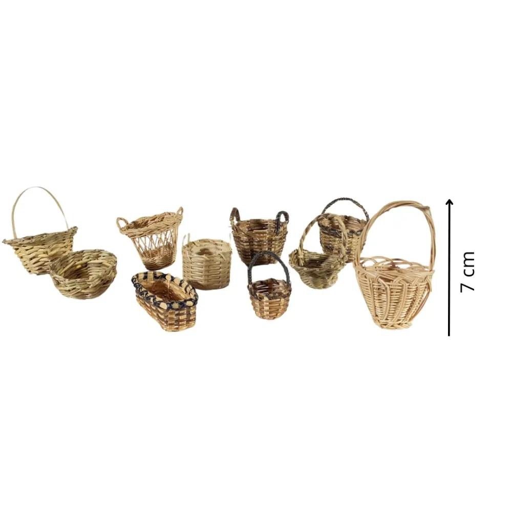 Set of 10 Assorted Woven Baskets for 25–30 cm Nativity Figures