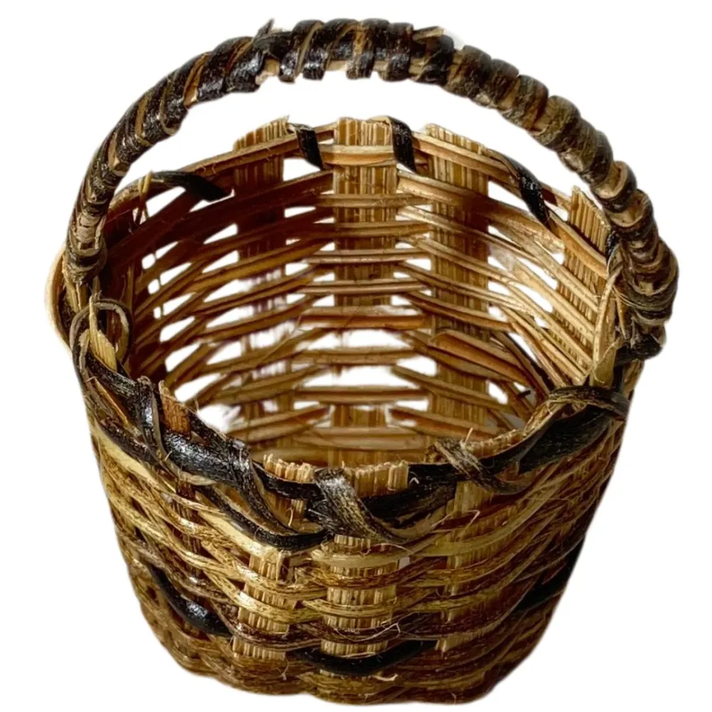 Set of 10 Assorted Woven Baskets for 25–30 cm Nativity Figures