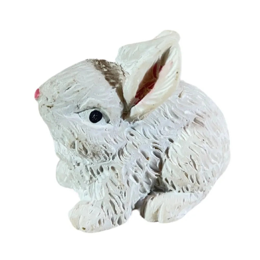 Set of Four White Resin Rabbits for 20–30 cm Nativity Figures