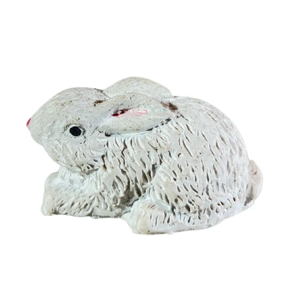 Set of Four White Resin Rabbits for 20–30 cm Nativity Figures
