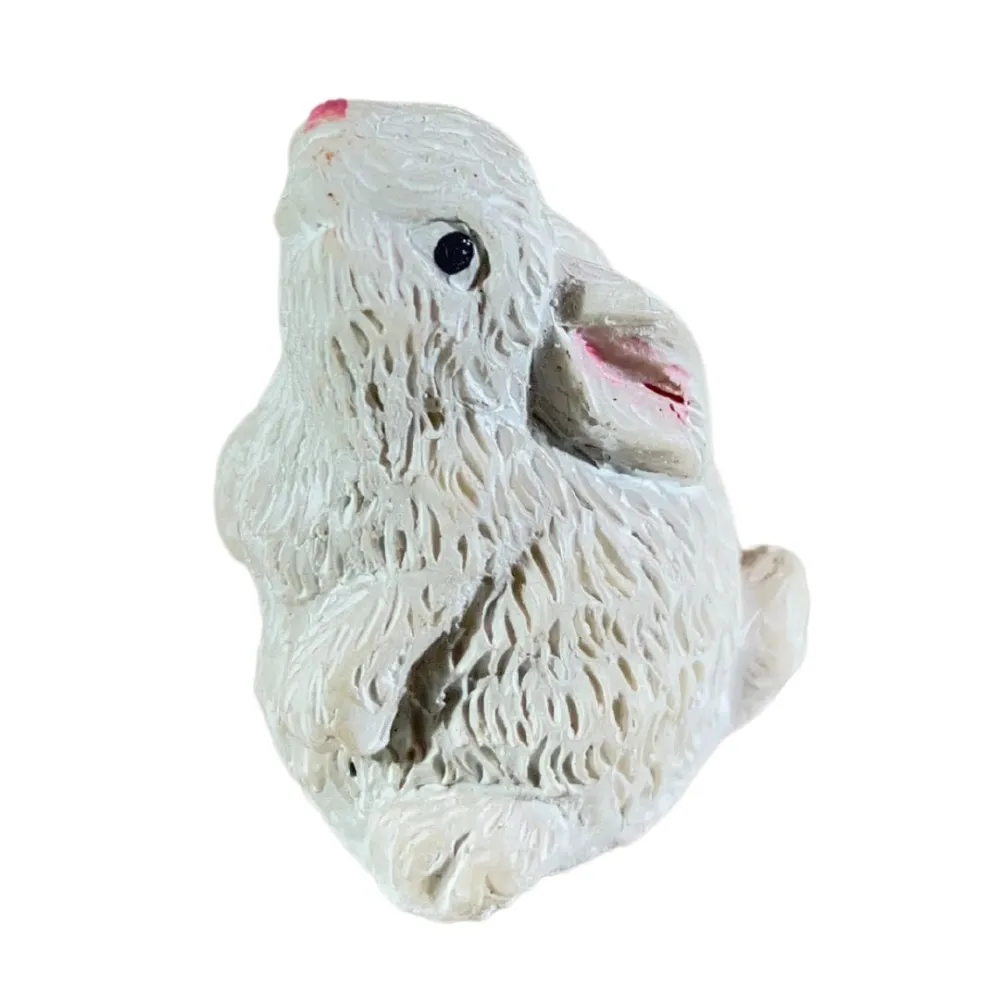 Set of Four White Resin Rabbits for 20–30 cm Nativity Figures
