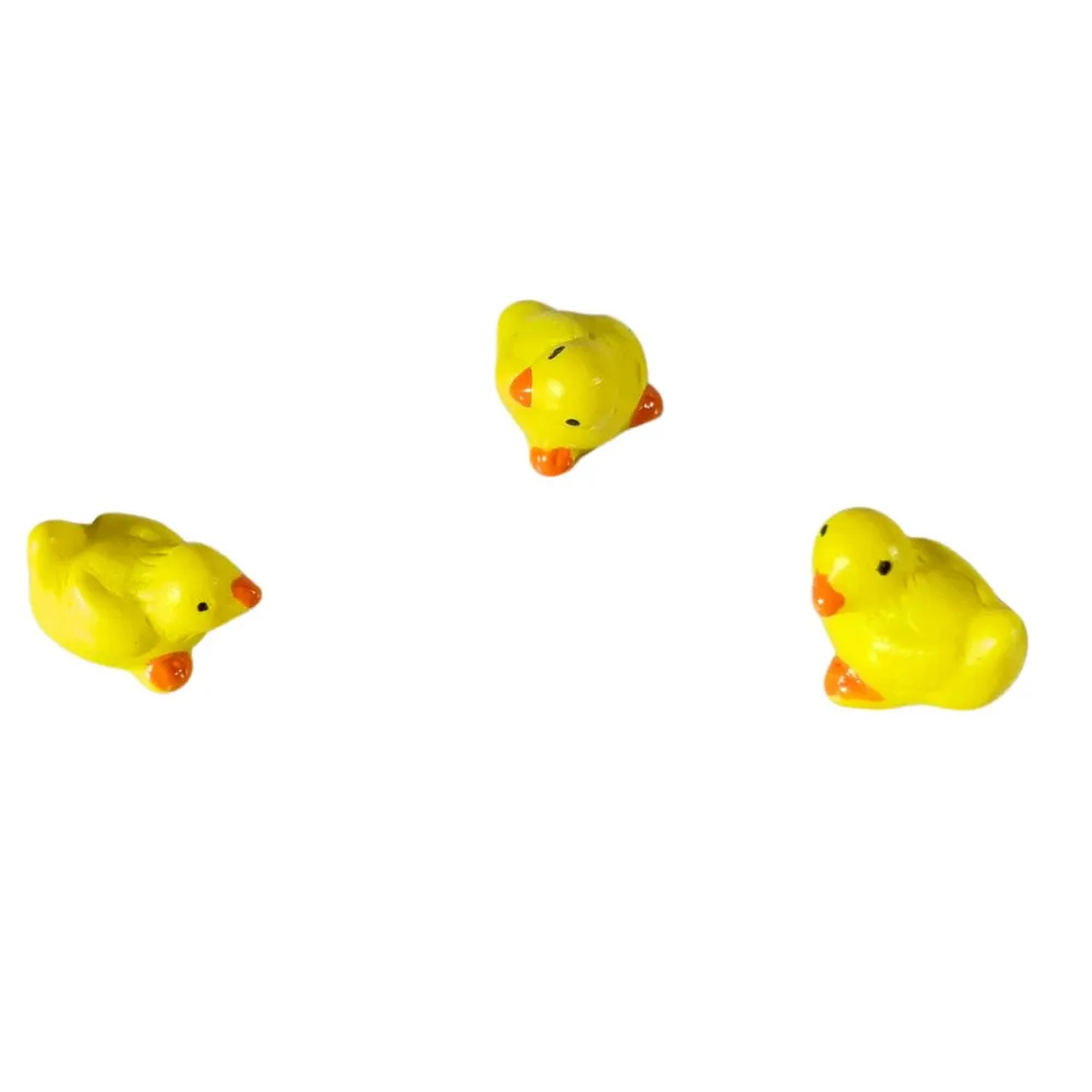 Set of Three Resin Chicks for 20–30 cm Nativity Figures