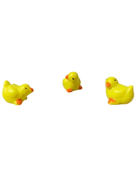 Set of Three Resin Chicks for 20–30 cm Nativity Figures
