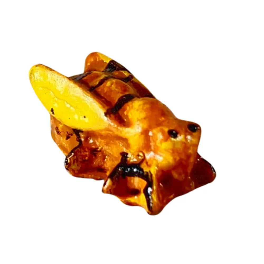 Set of Six Resin Bees for 20 cm Nativity Figures