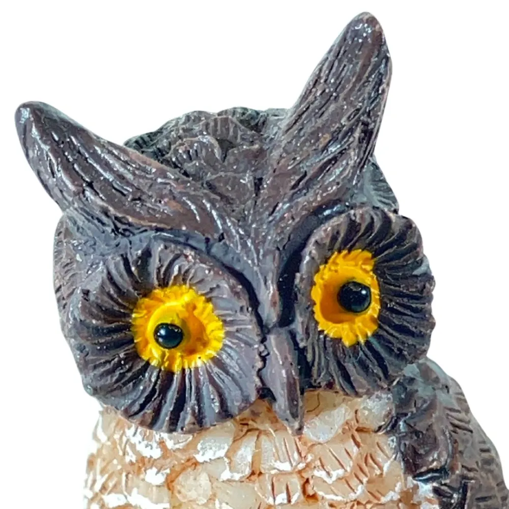 Set of Two Resin Owls for 30 cm Nativity Figures
