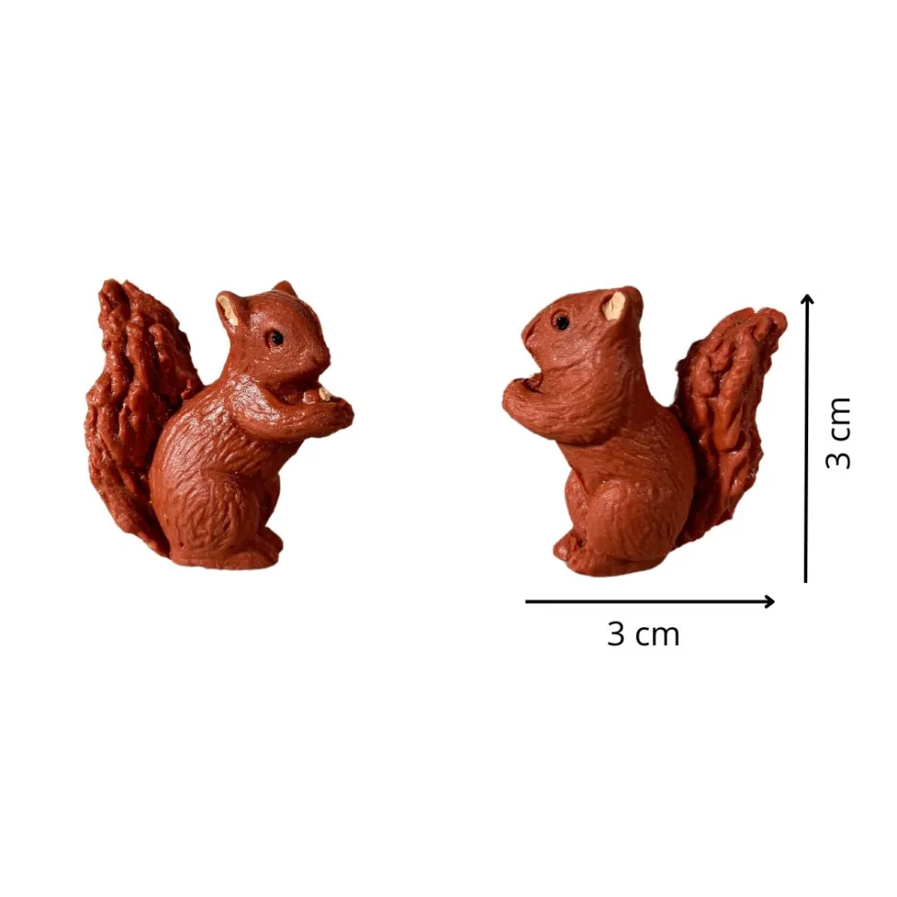 Set of Two PVC Squirrels for 20–30 cm Nativity Figures