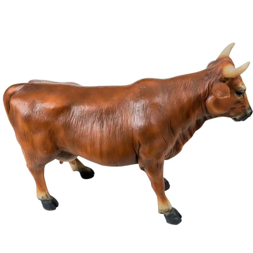 Brown Resin Cow for 25–30 cm Nativity Figures