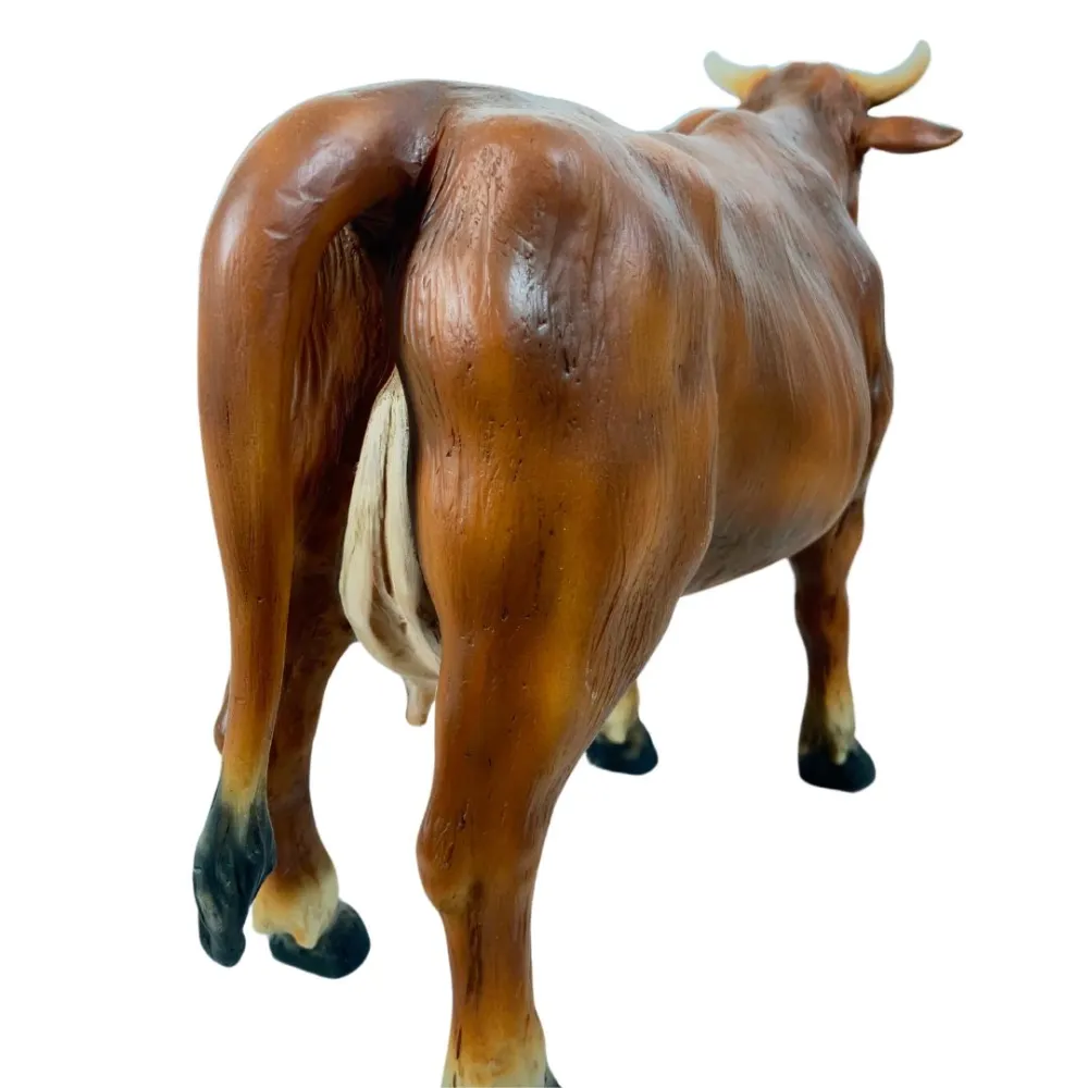 Brown Resin Cow for 25–30 cm Nativity Figures
