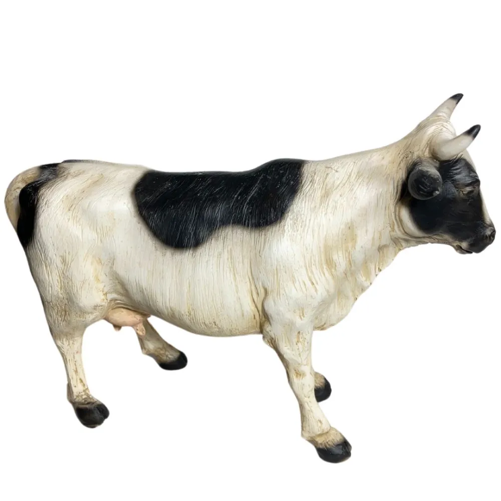 Spotted Resin Cow for 25–30 cm Nativity Figures