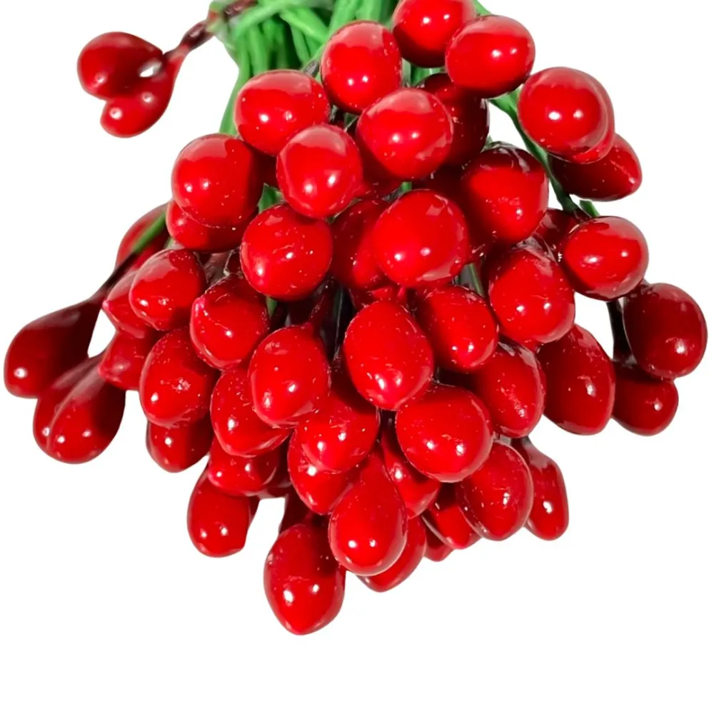 Bundle of Red Berries for 25–30 cm Nativity Figures