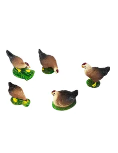 Set of Five Resin Hens for 12–15 cm Nativity Figures 2