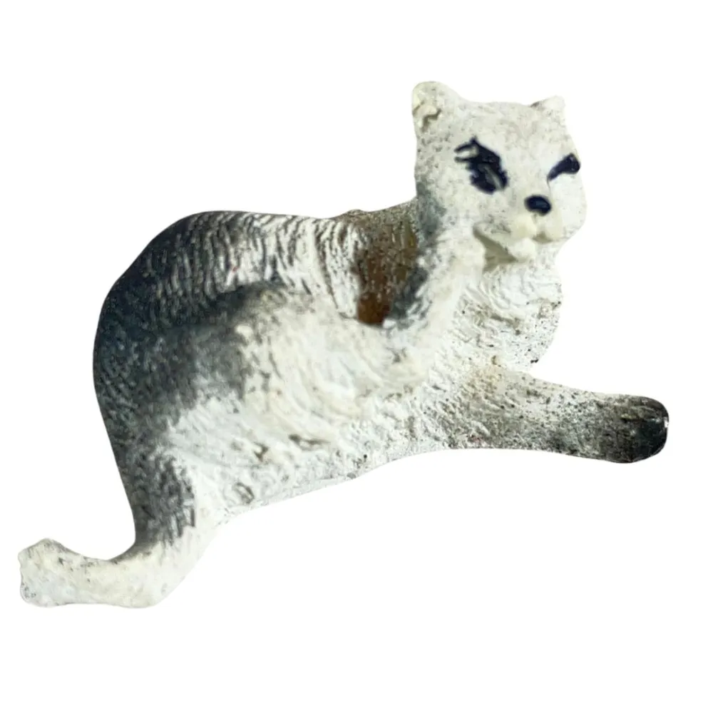 Set of Two Resin Cats for 8–10 cm Nativity Figures