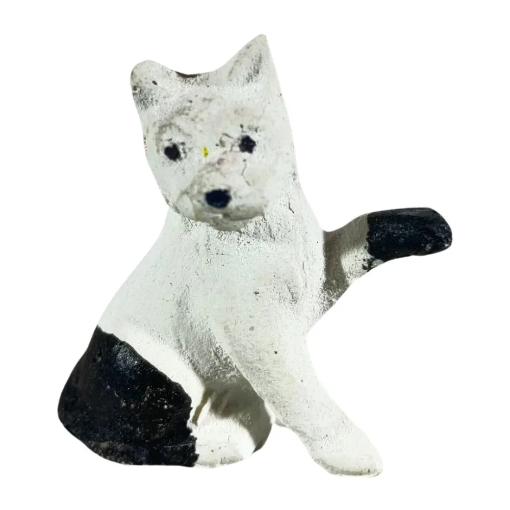 Set of Two Resin Cats for 12–15 cm Nativity Figures
