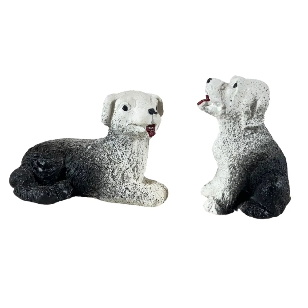 Set of Two Plaster Dogs for 12–15 cm Nativity Figures