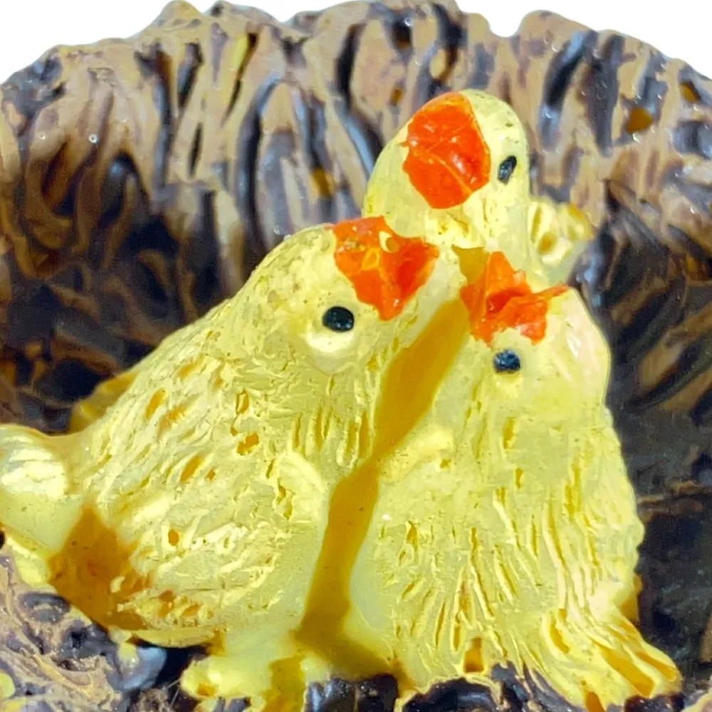 Resin Nest with Chicks for 15–20 cm Nativity Figures