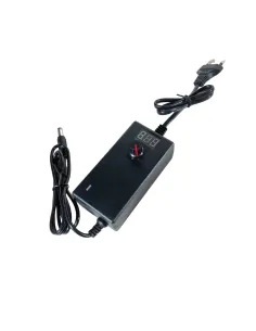 Adjustable 3–12 volt power supply