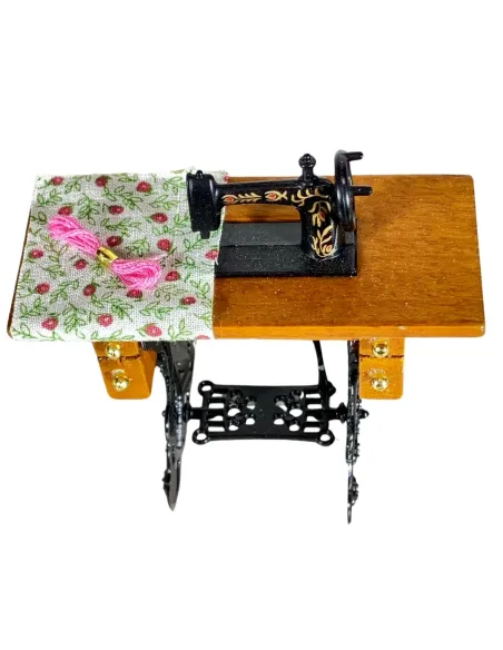 Sewing Machine for 12–15 cm Nativity Figures