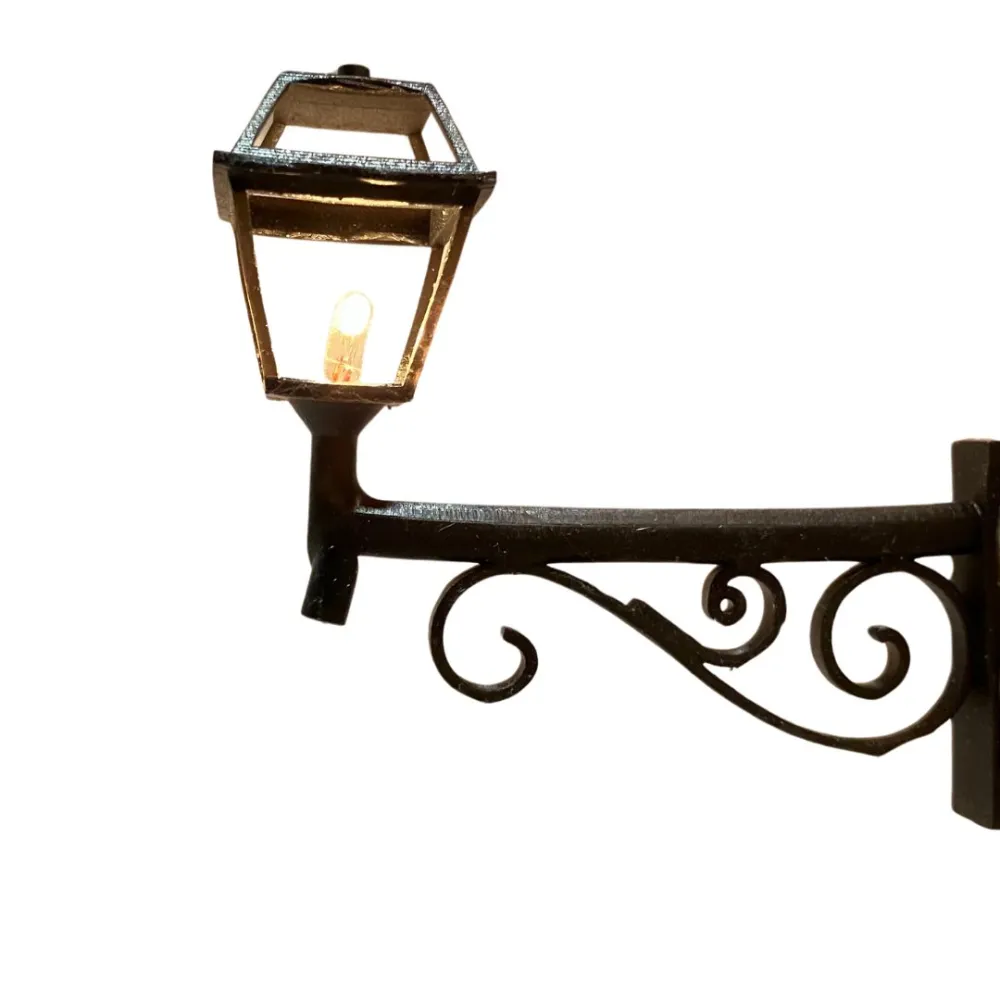 Wall lantern for 30 cm Nativity figures