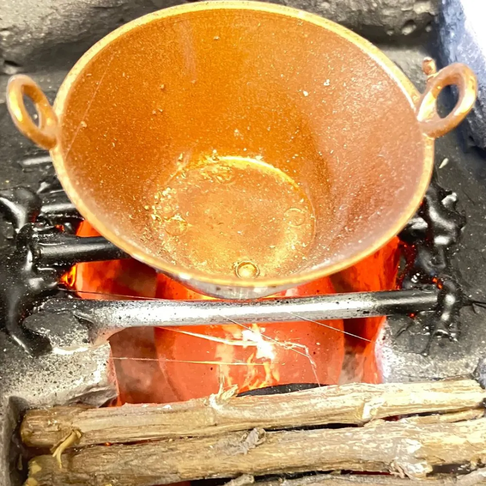 Plaster Brazier for 10–12 cm Nativity Figures