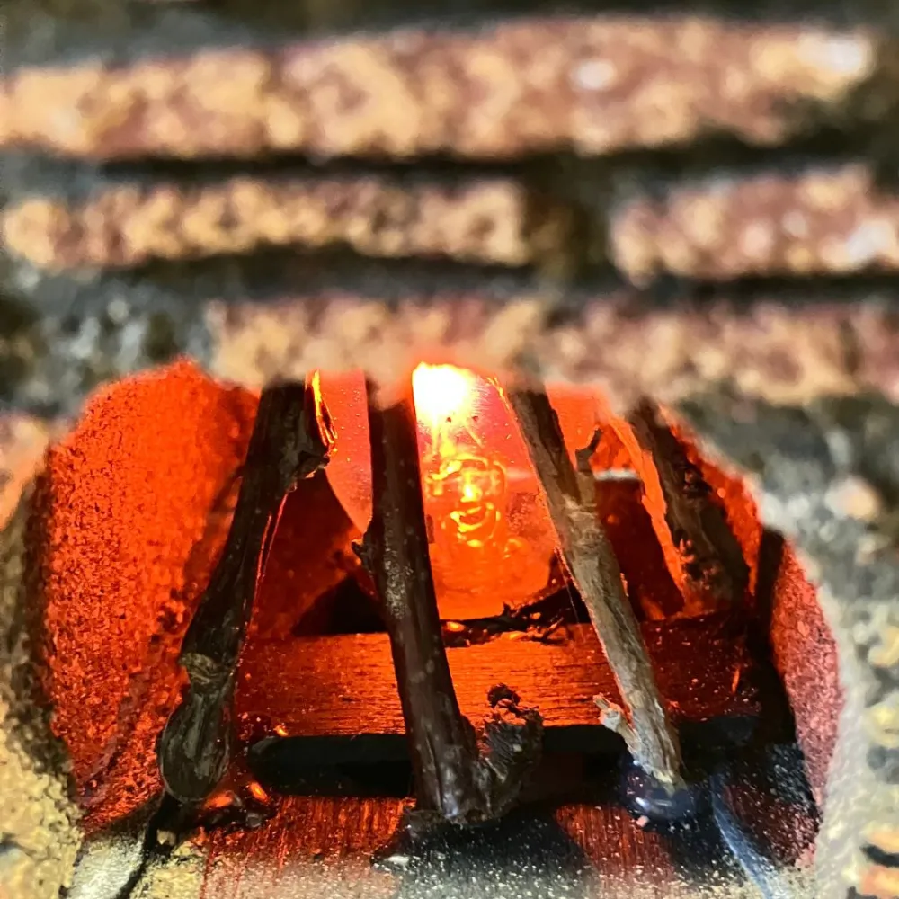 Oven for 8–10 cm Nativity Figures