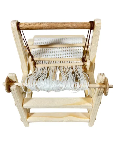 Light wood loom for 12 cm nativity figures