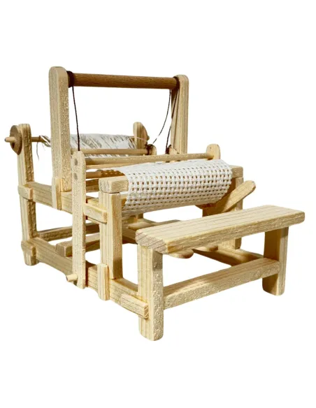 Telaio in legno chiaro per statue da 12 cm