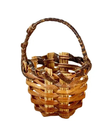 Two-Tone Wicker Basket with Handle for 15 cm Nativity Figures