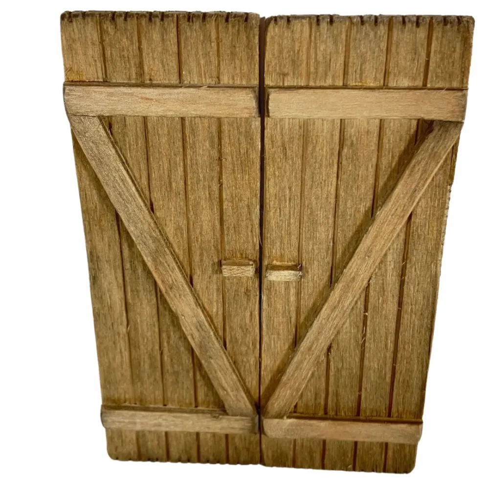 Double-shutter wooden window for 20 cm Nativity figures