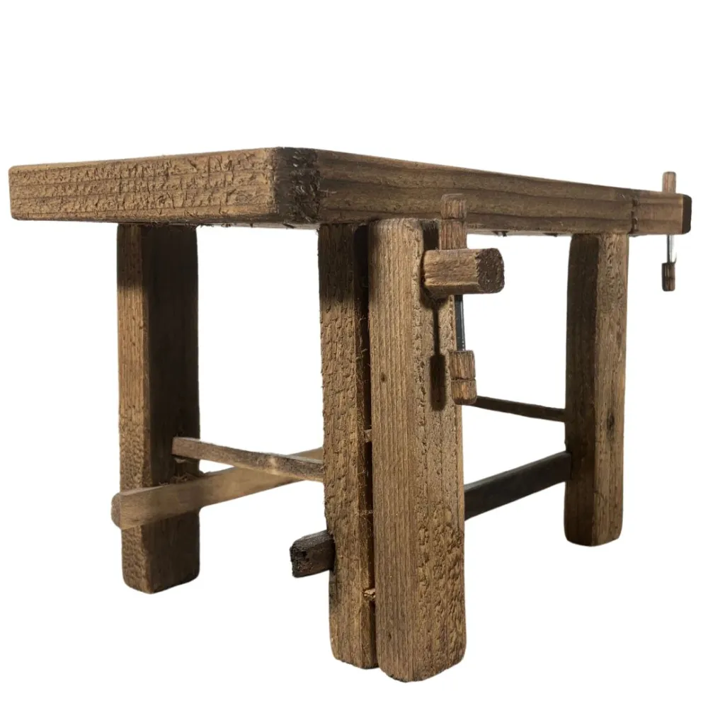 Woodworker’s wooden workbench for 30 cm Nativity figures