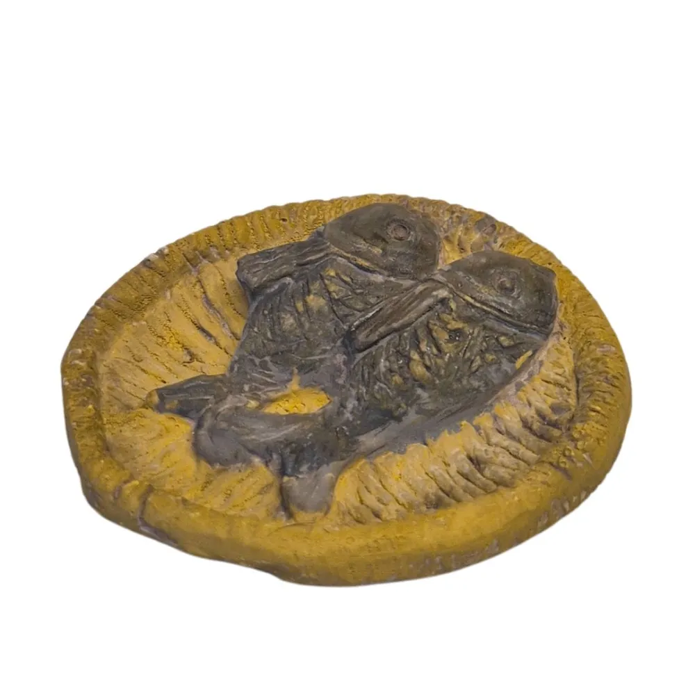 Plaster Basket with Fish for 30 cm Nativity Figures
