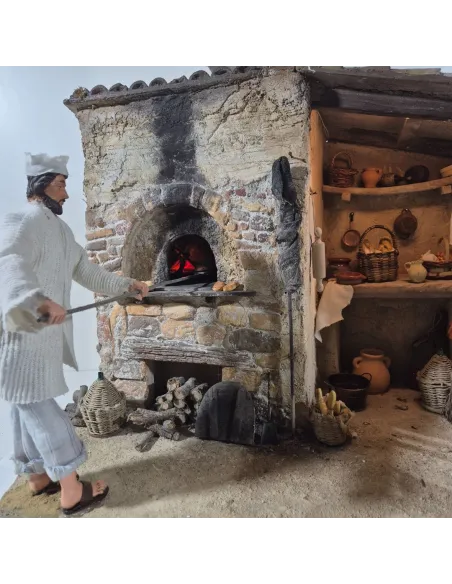 Animated "Lux" Traditional Baker with Real Smoke Effect - 30 cm