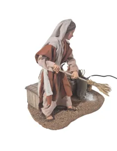 Animated Palestinian Woman Chasing a Mouse - 30 cm 2