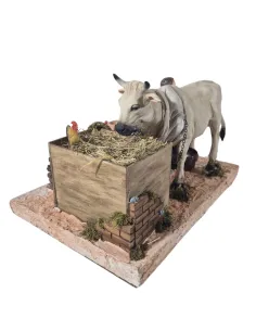 Animated Traditional Milker with White Cow - 30 cm 2