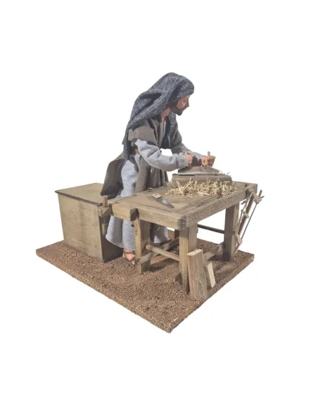 Falegname palestinese che pialla in movimento 30 cm