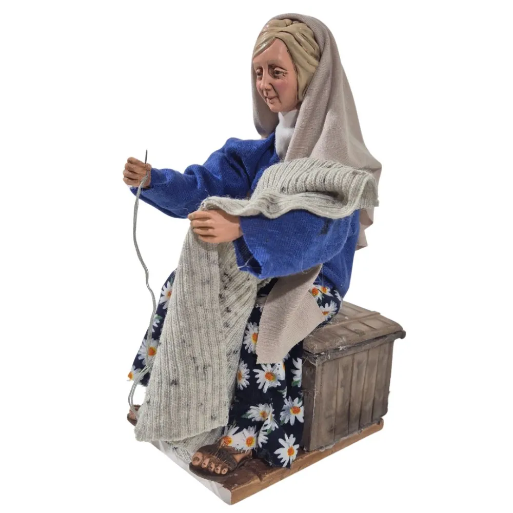 Animated Traditional Knitting Woman - 30 cm