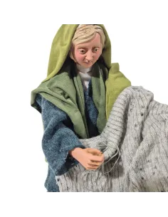 Donna che rammenda palestinese in movimento 30 cm 2