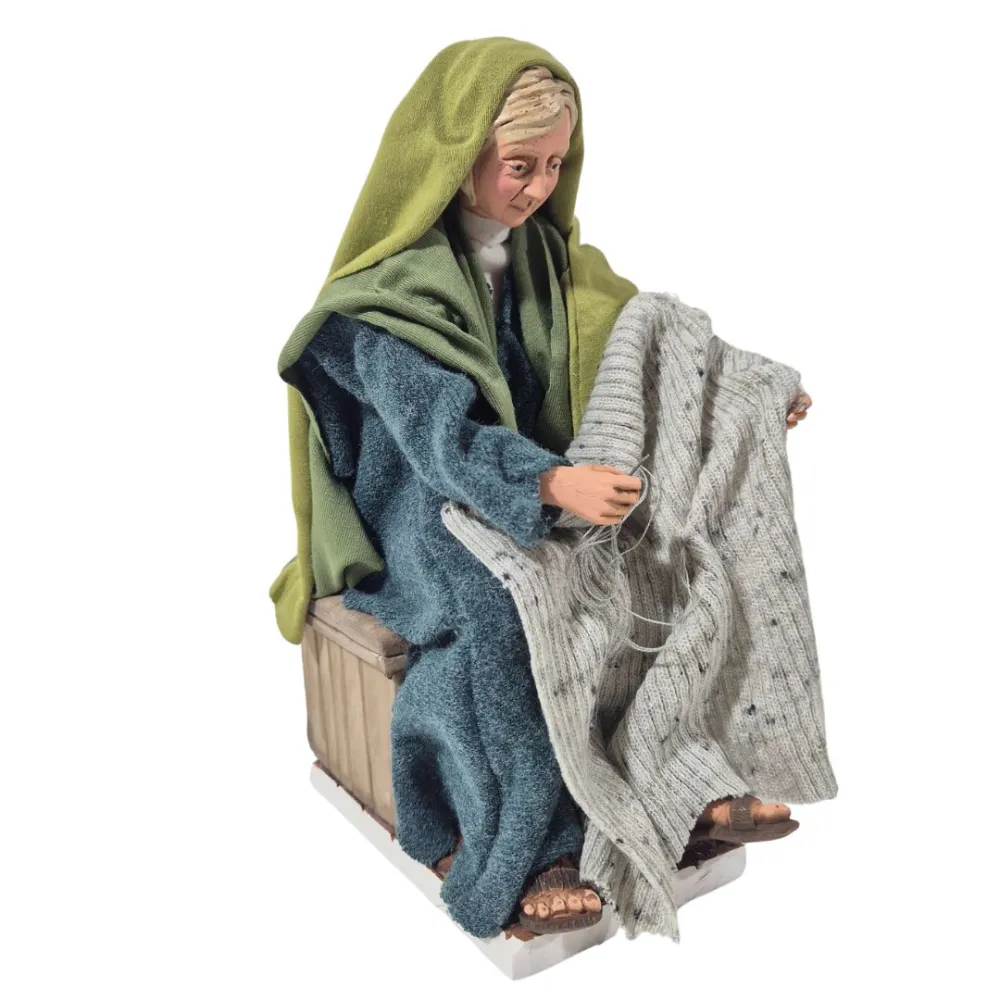 Animated Palestinian Knitting Woman - 30 cm
