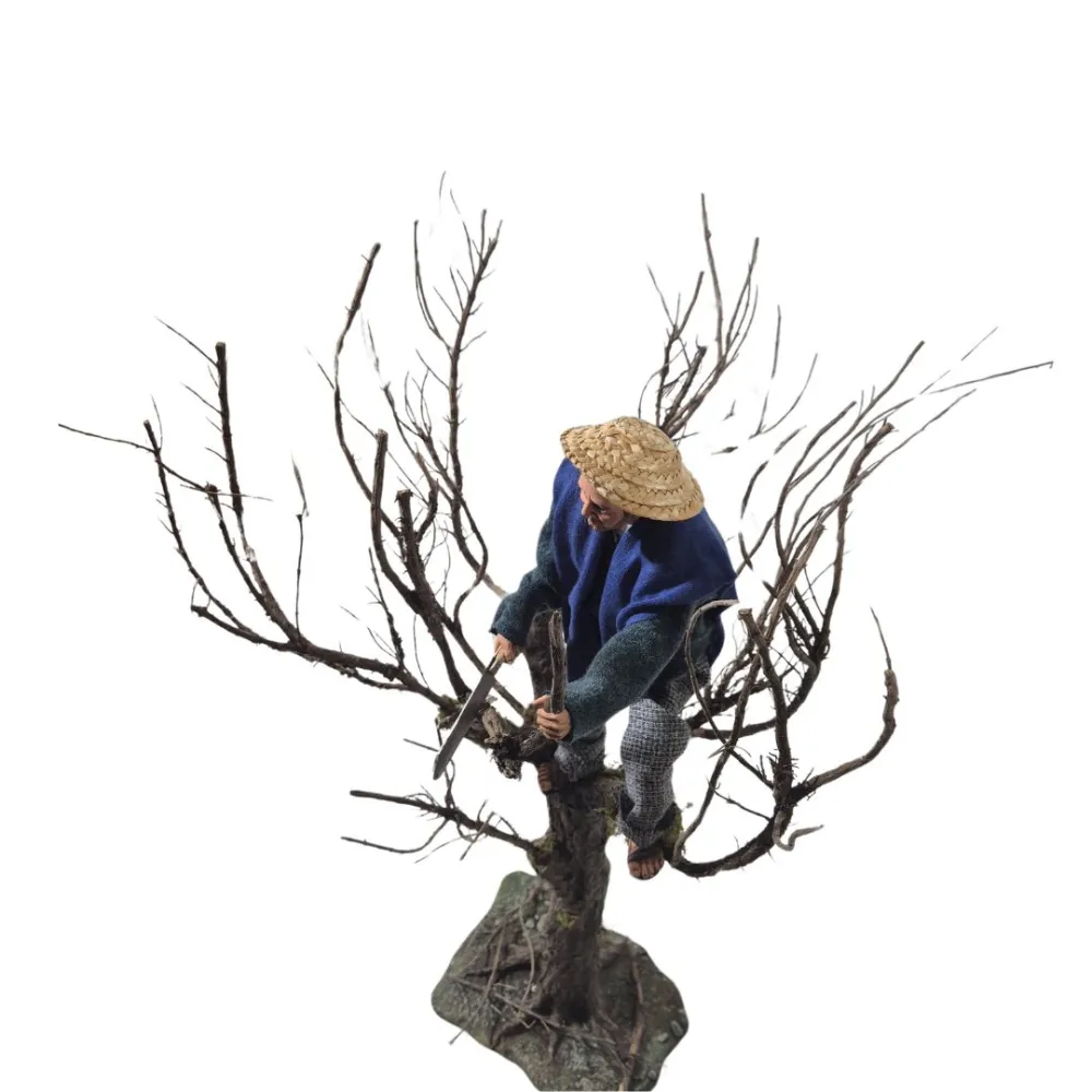 Boscaiolo popolare con segaccio su albero in movimento 30 cm