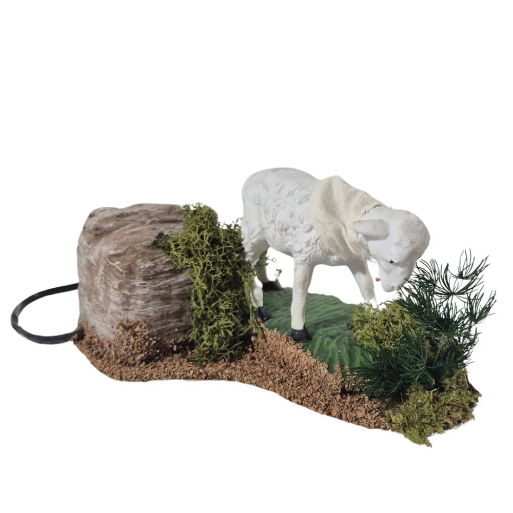 Pecora "Eco" che bruca in movimento per statue da 30 cm