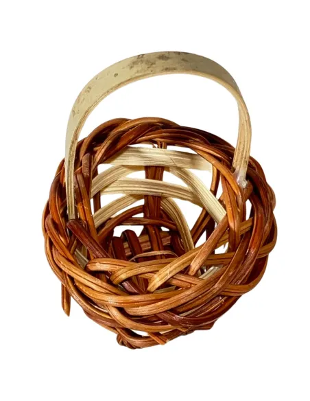 Two-Tone Oval Wicker Basket with Handle for 20 cm Nativity Figures