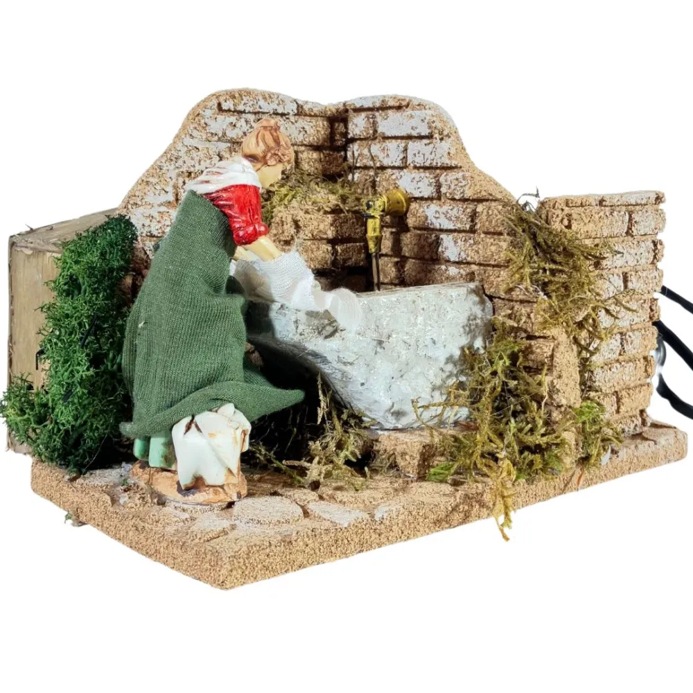 Animated 10 cm Landi Washerwoman with Working Fountain